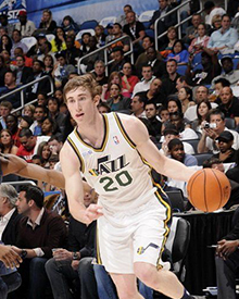 例如湖人以 例如湖人以