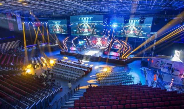 与世界级球 与世界级球