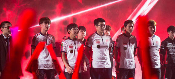 榮譽全力以 榮譽全力以