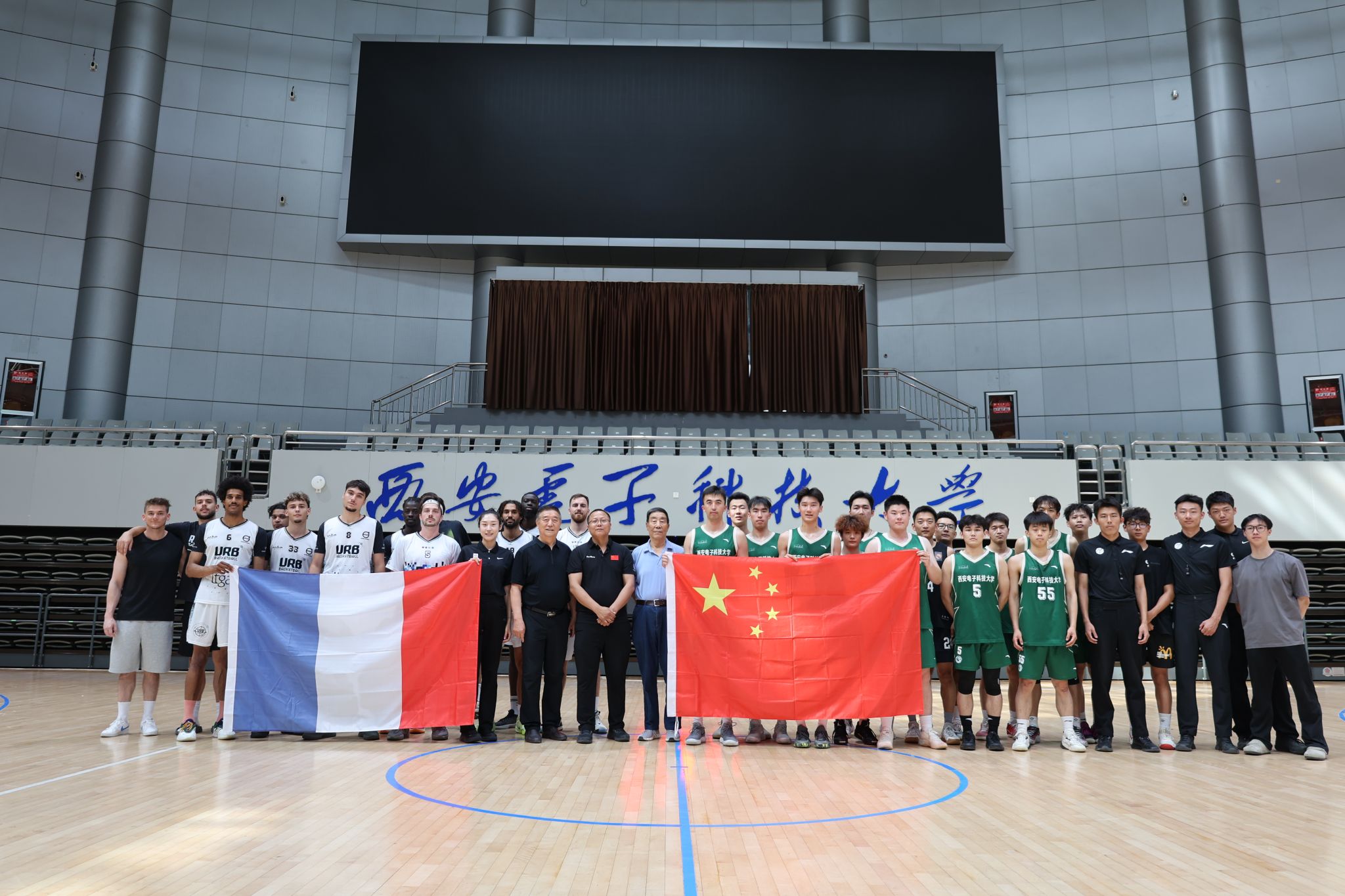 一回合都清 一回合都清